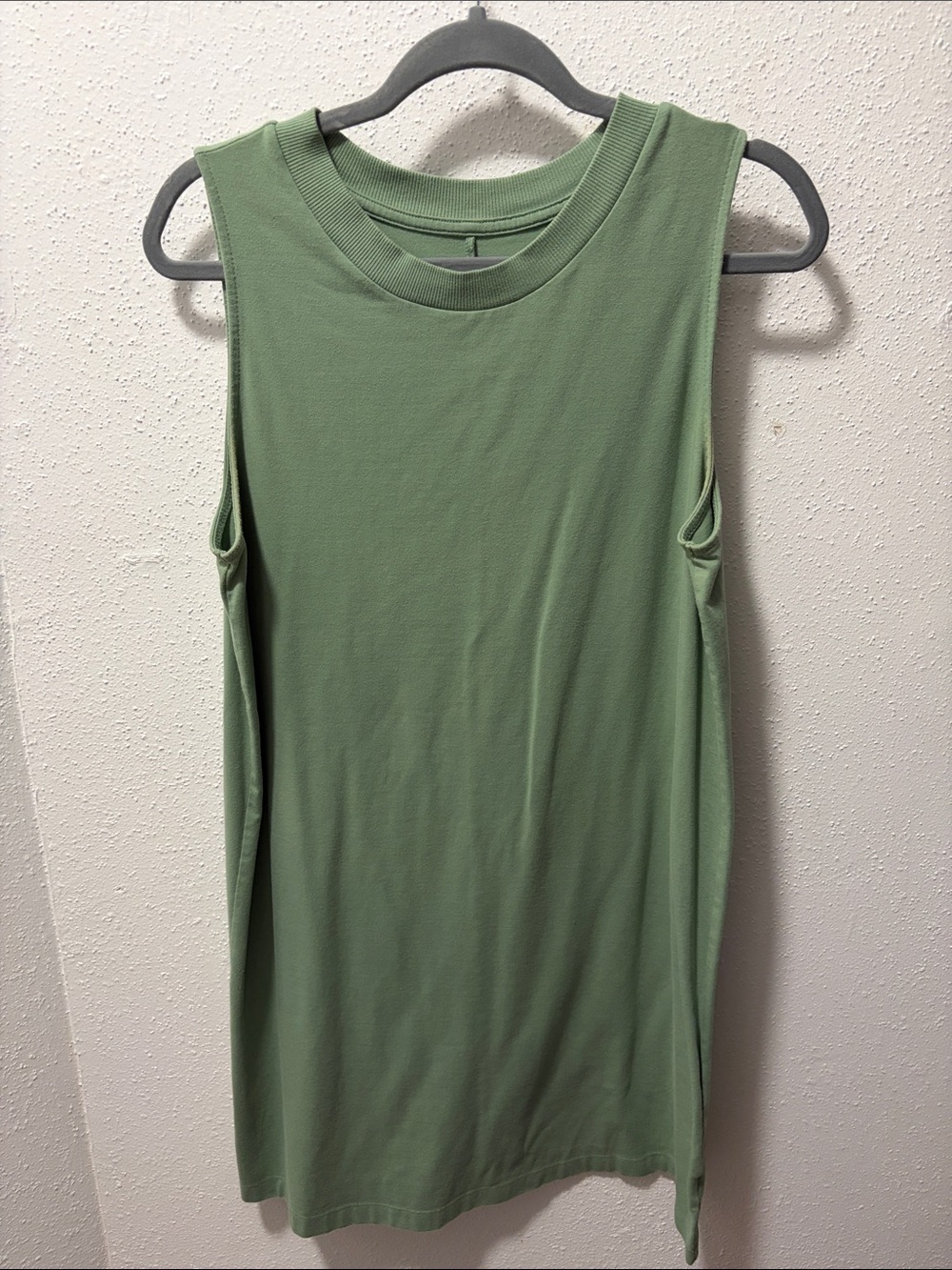 Green Sleeveless Dress